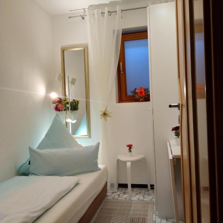 Im Haus Am Ries Apartment Ehingen am Ries ภายนอก รูปภาพ