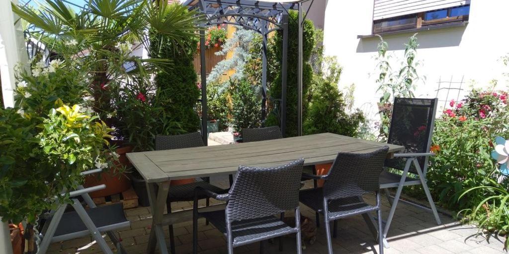 Im Haus Am Ries Apartment Ehingen am Ries ภายนอก รูปภาพ