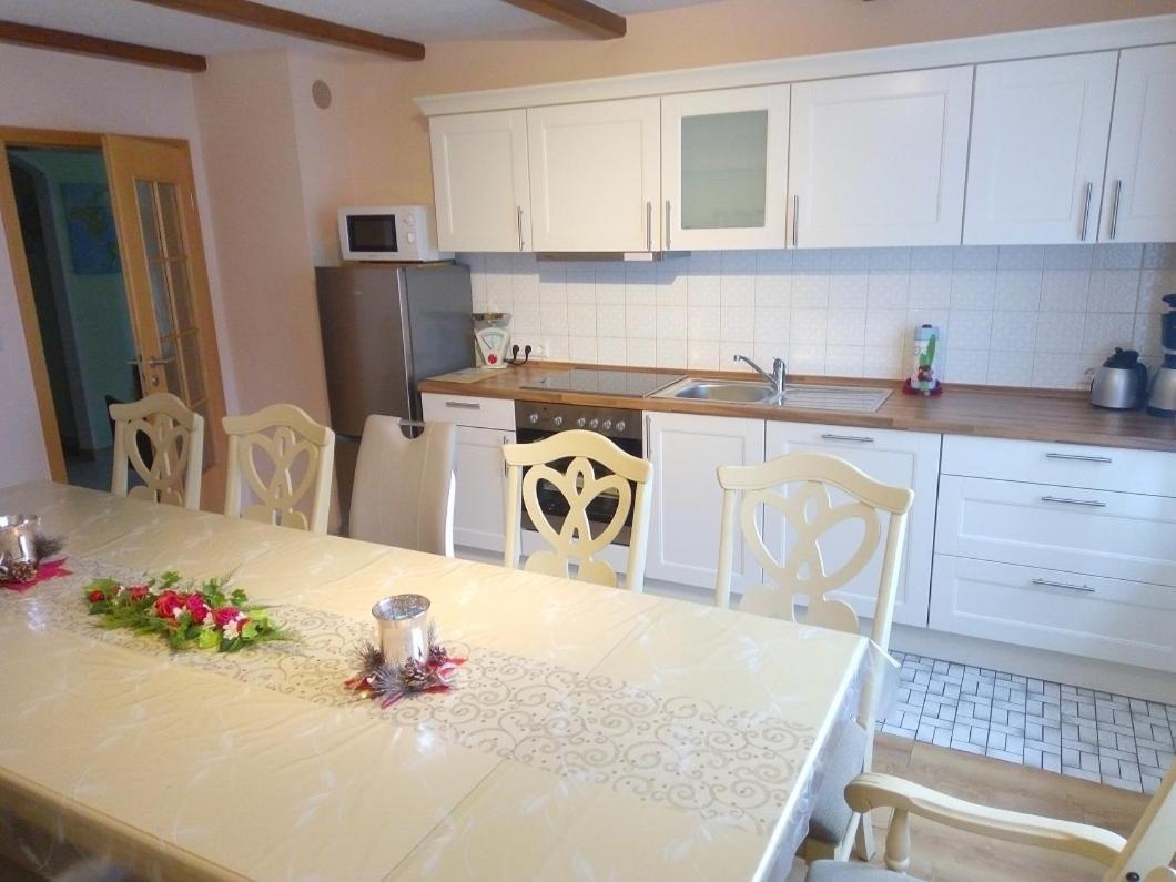 Im Haus Am Ries Apartment Ehingen am Ries ภายนอก รูปภาพ