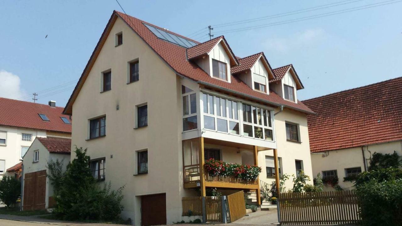 Im Haus Am Ries Apartment Ehingen am Ries ภายนอก รูปภาพ